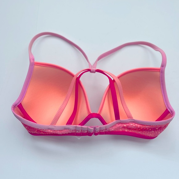 Victoria’s Secret Bikini Top - Picture 2 of 3